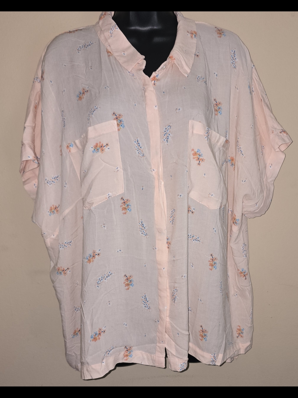 a new day Pink Button-Down Shirt Blue & White Floral Print Plus Size 3X Cute